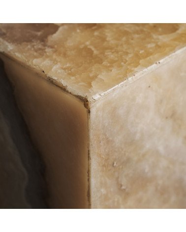 Mesa auxiliar magland