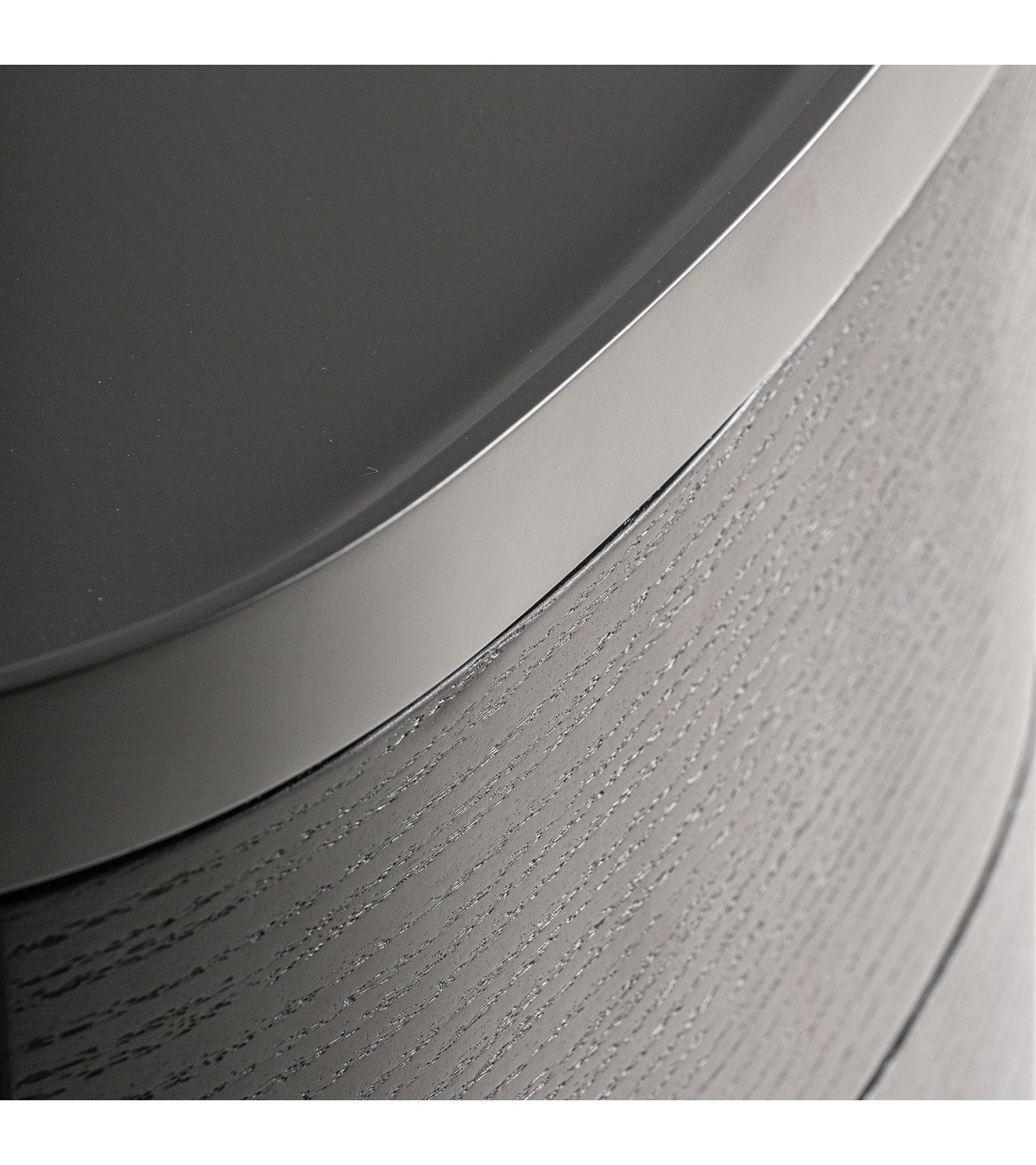 Mesita de noche liestal