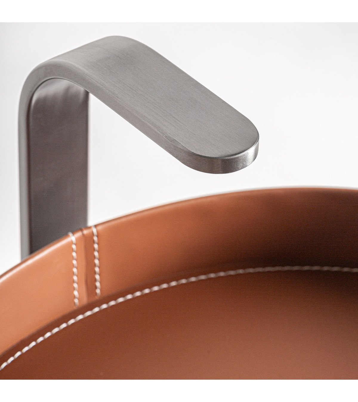 Mesa auxiliar geisingen