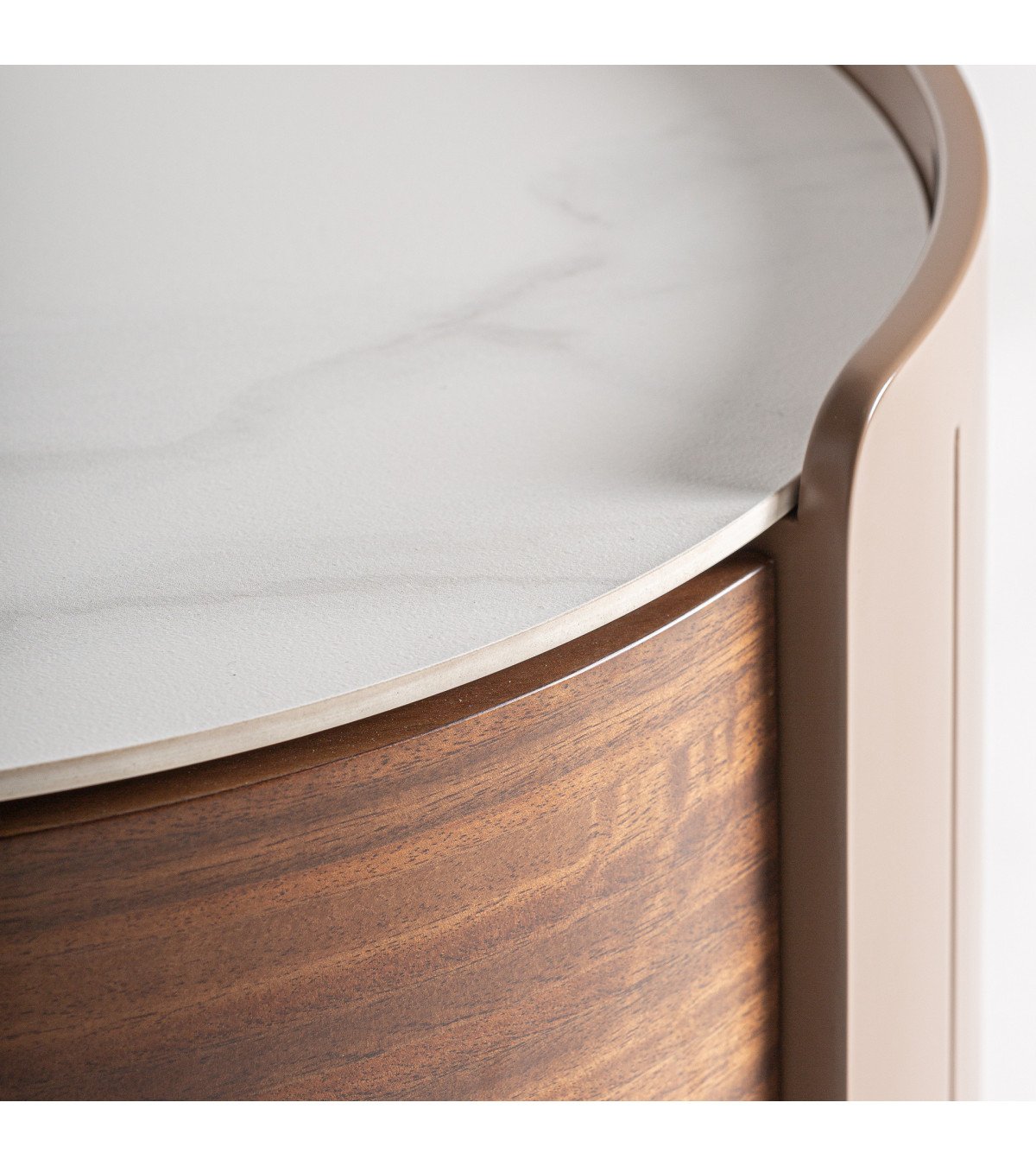 Mesita de noche giswil