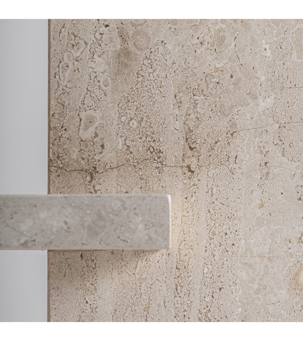 Mesita de noche korba