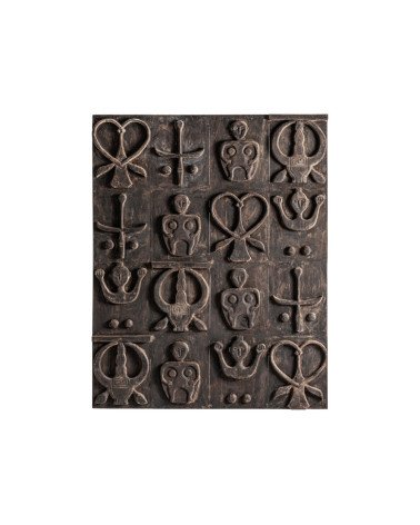 Escultura pie