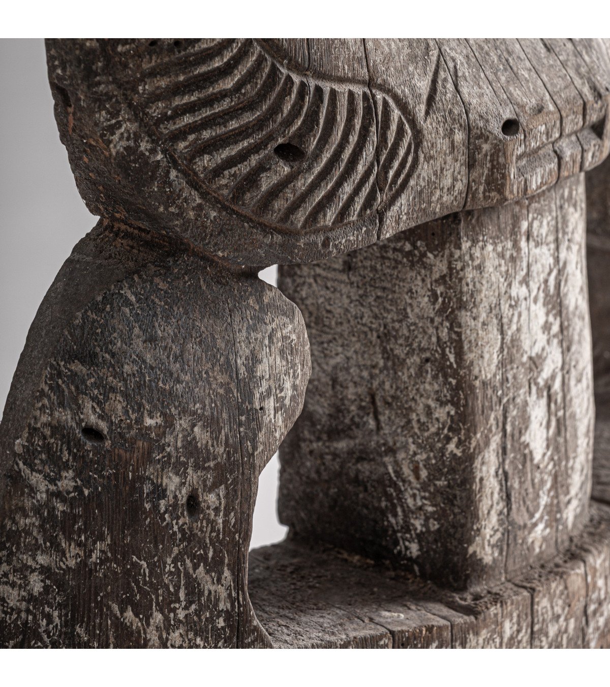 Escultura pie