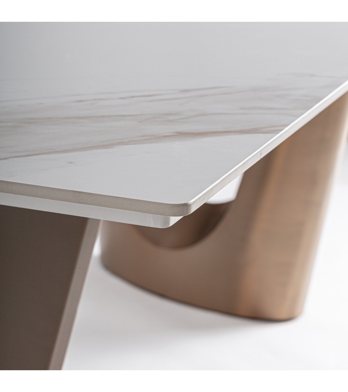 Mesa comedor ledat
