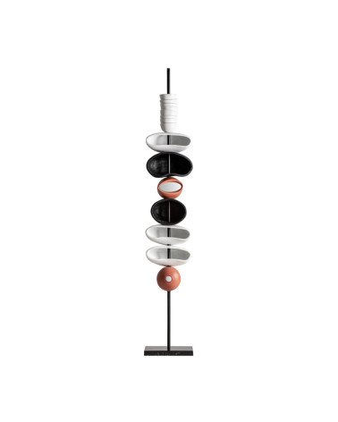 Escultura pie