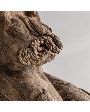 Escultura pie