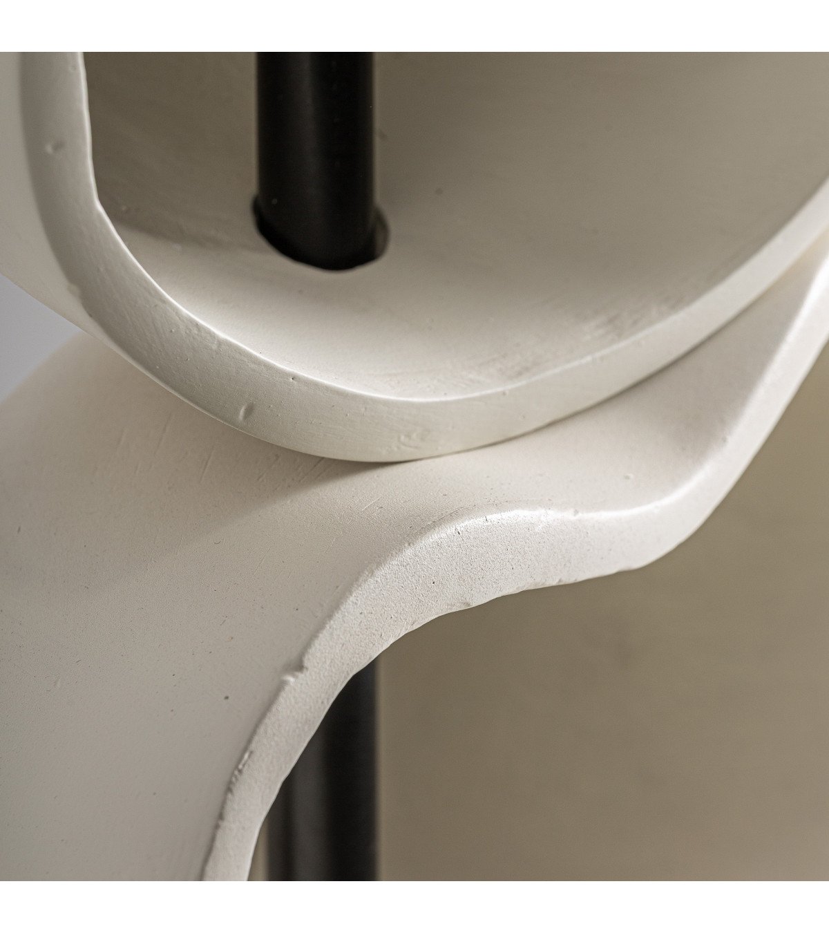 Escultura pie