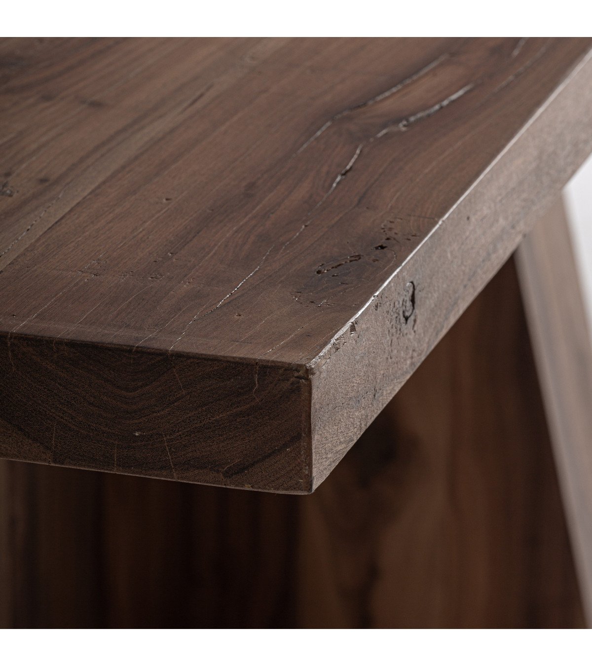 Mesa comedor brutalist