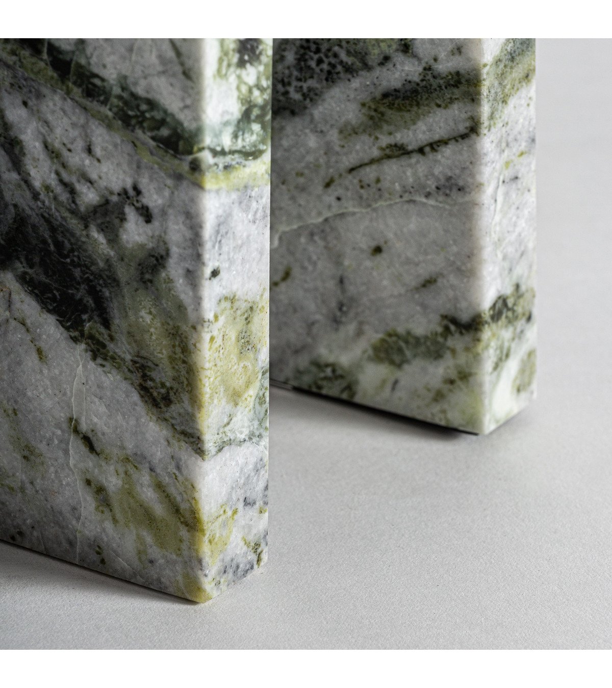 Lámpara de sobremesa viridis